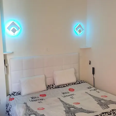 Cica Apartment